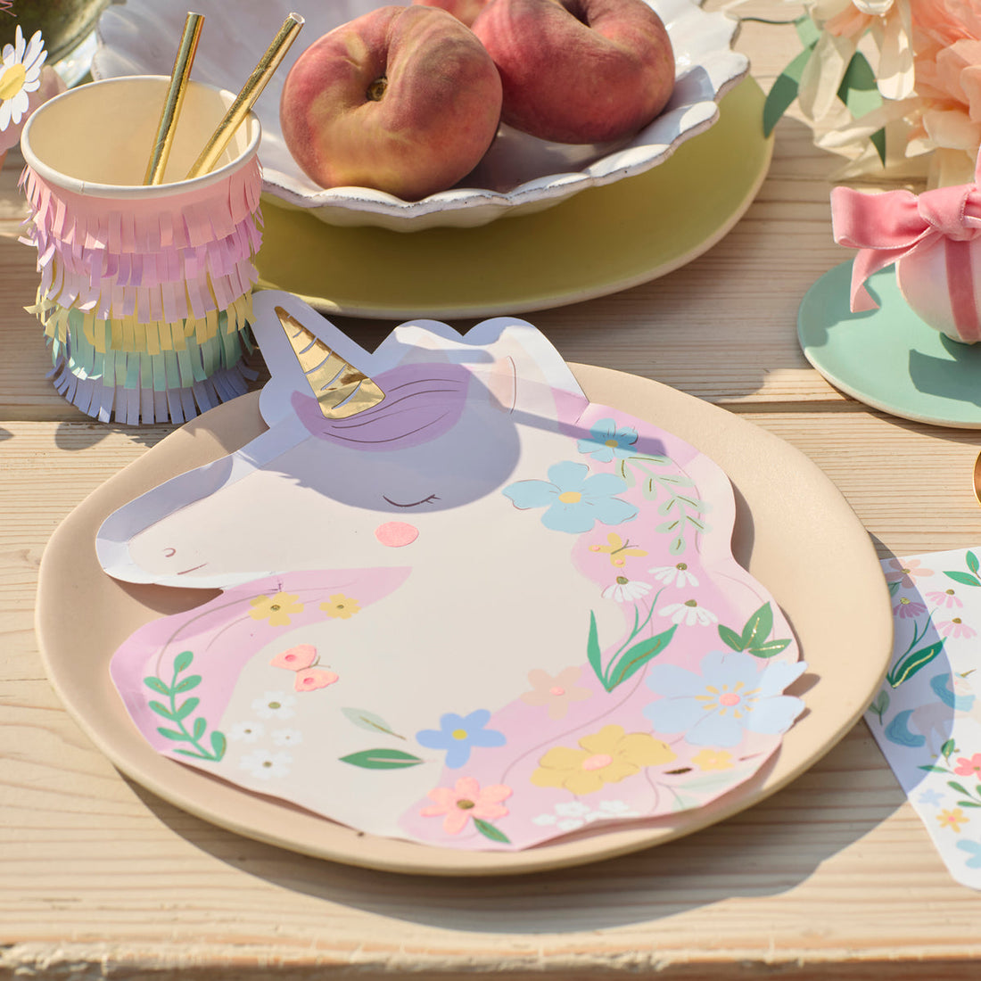 Meadow Unicorns Shaped Plates (x8)