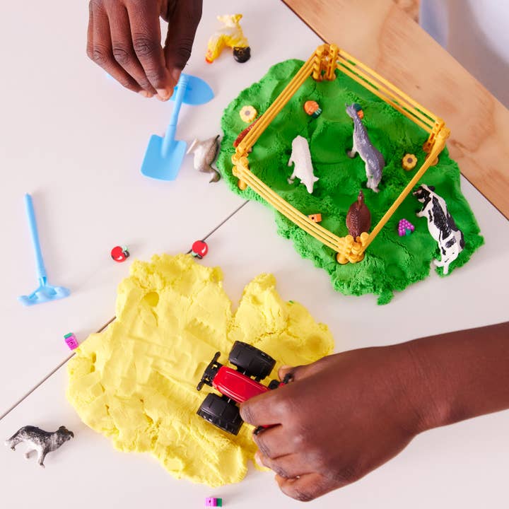 Sensory Pack Farm On the Go Sensory Play Set for Kids with tractors and animals